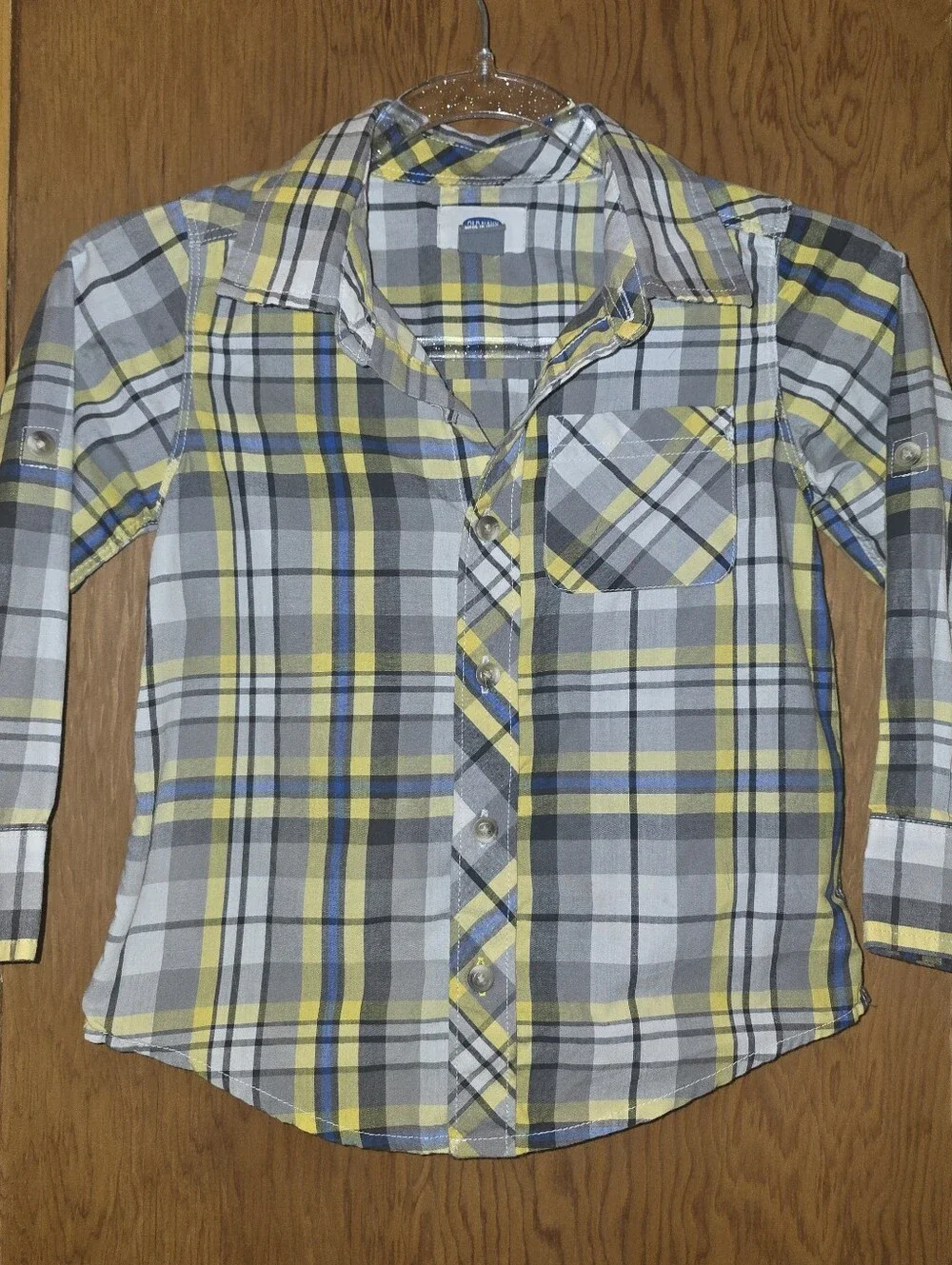 New no tags old navy 4T boys checkered button down long-sleeve shirt